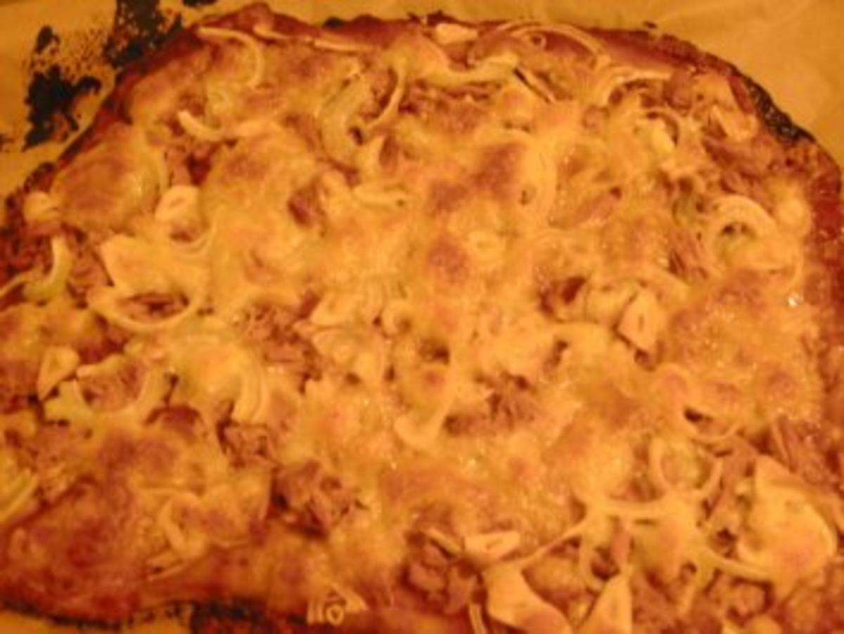 Thunfisch-Pizza - Rezept mit Bild - kochbar.de