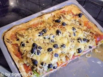 Pizza "Spezial" - Rezept - Bild Nr. 5
