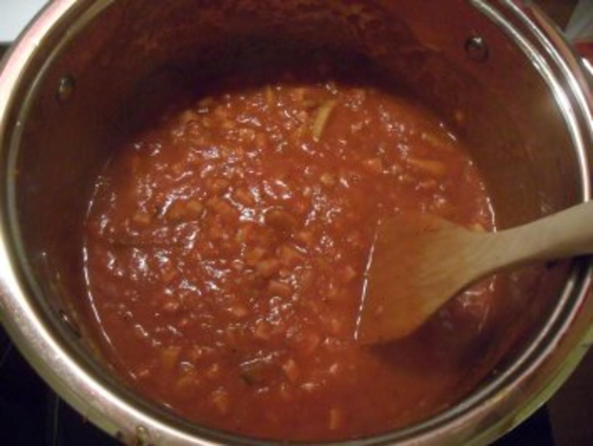 Makkaroni mit Tomatensoße - Rezept - Bild Nr. 4