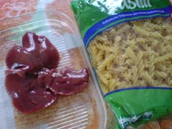 Kaninchenleber mit Nudeln in Paprikasahne - Rezept - Bild Nr. 3