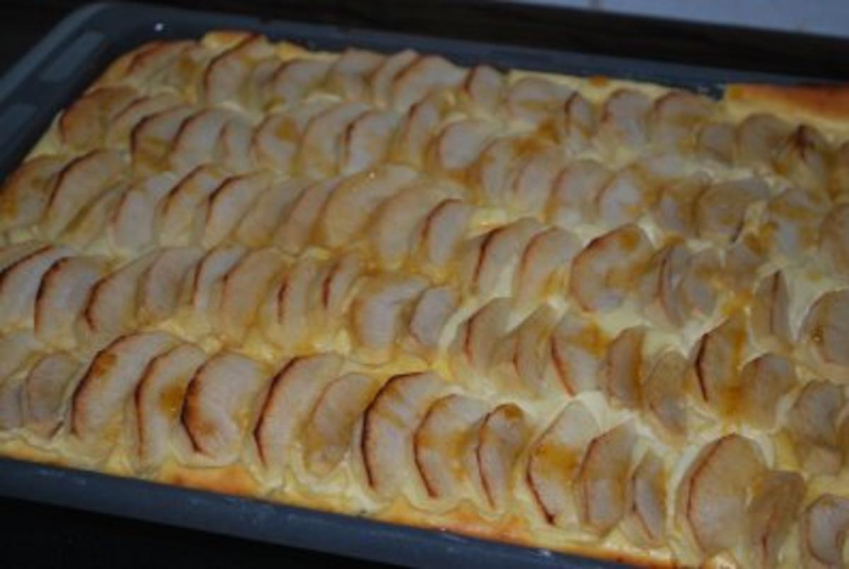 Apfel-Käse-Kuchen vom Blech - Rezept - Bild Nr. 2