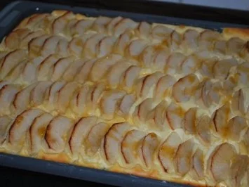 Apfel-Käse-Kuchen vom Blech - Rezept - Bild Nr. 2