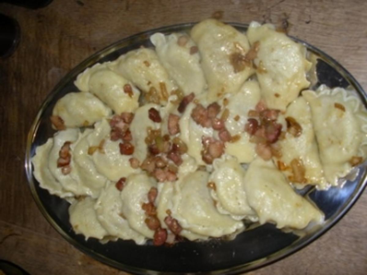 Piroggen mit Sauerkrautfüllung - 175 kcal/100g