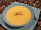 Zucchettisuppe mit Schinkenwürfeli - Rezept