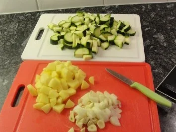 Zucchettisuppe mit Schinkenwürfeli - Rezept - Bild Nr. 2