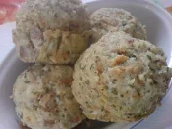 Rezept: Kaninchenbraten mit 2 Sorten Knödel Bild Nr. 16 Kaninchenbraten mit 2 Sorten Knödel - Rezept - Bild Nr. 16