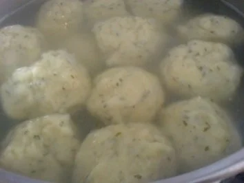 Rezept: Kaninchenbraten mit 2 Sorten Knödel Bild Nr. 23 Kaninchenbraten mit 2 Sorten Knödel - Rezept - Bild Nr. 23