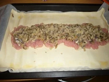 Blätterteigrolle mit Pute und Champignons - Rezept - Bild Nr. 4