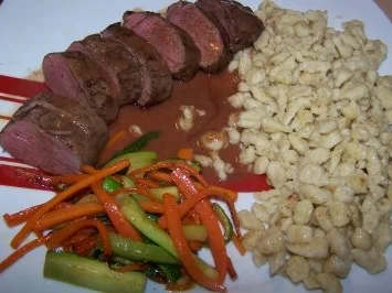 1 | Rehrücken mit Haselnußspätzle - Rezept - Bild Nr. 2