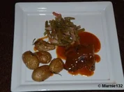 Lammschulter aus dem Schmortopf - Pierna de Cordero - Rezept