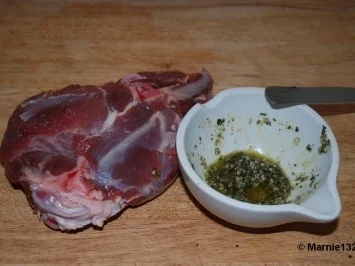 Lammschulter aus dem Schmortopf - Pierna de Cordero - Rezept - Bild Nr. 3