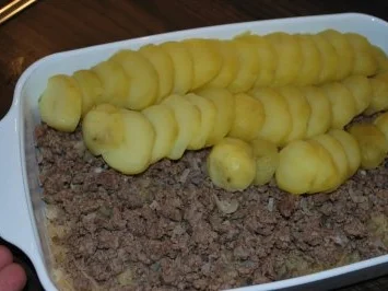 Sauerkraut-Hack-Kartoffel-Auflauf - Rezept