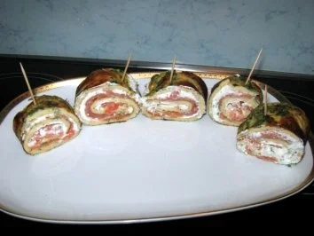 Rezept: Pfannkuchen-Räucherlachsrouladen = auch Lactosefrei Bild Nr. 2 Pfannkuchen-Räucherlachsrouladen = auch Lactosefrei - Rezept - Bild Nr. 2