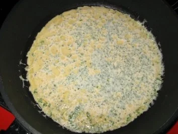 Rezept: Pfannkuchen-Räucherlachsrouladen = auch Lactosefrei Bild Nr. 5 Pfannkuchen-Räucherlachsrouladen = auch Lactosefrei - Rezept - Bild Nr. 5