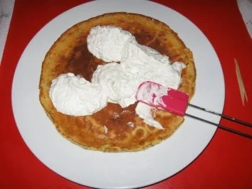 Rezept: Pfannkuchen-Räucherlachsrouladen = auch Lactosefrei Bild Nr. 10 Pfannkuchen-Räucherlachsrouladen = auch Lactosefrei - Rezept - Bild Nr. 10