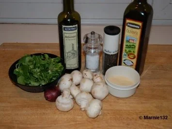 Rezept: Gebratene Champignons auf Feldsalat Bild Nr. 2 Gebratene Champignons auf Feldsalat - Rezept - Bild Nr. 2