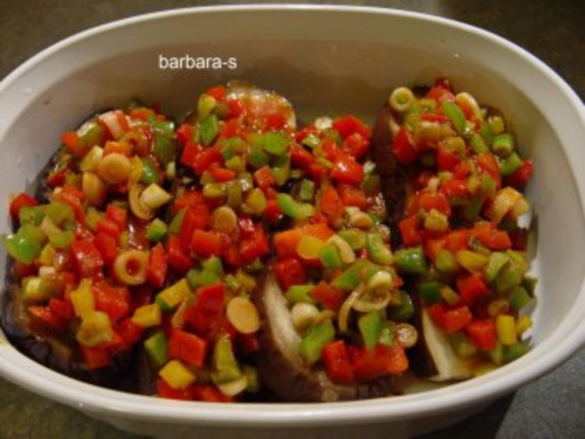 Gemüse-Gerichte: Auberginen, gefüllt und überbacken - Rezept - Bild Nr. 2