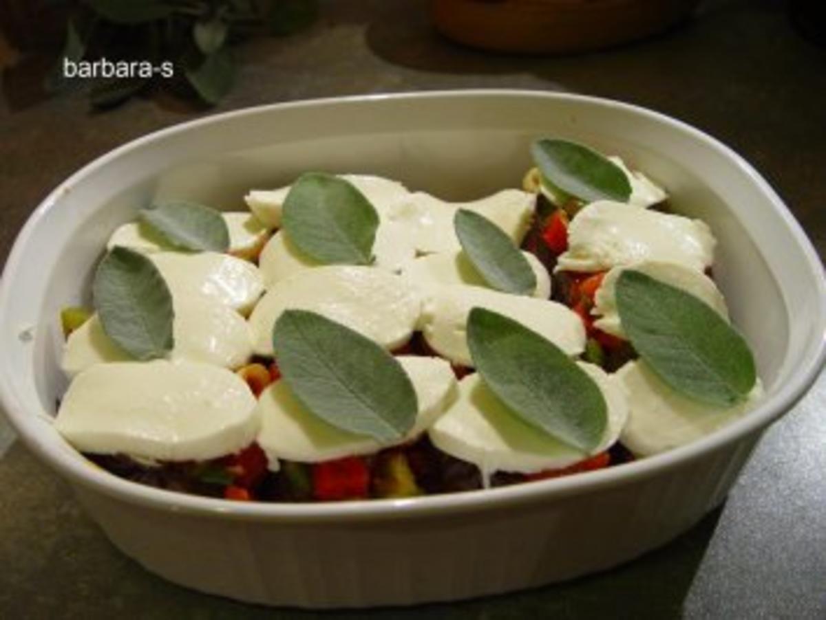 Gemüse-Gerichte: Auberginen, gefüllt und überbacken - Rezept - Bild Nr. 3