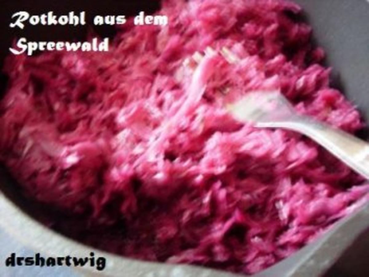 Hauptgericht~Schweinshaxe mit Salzkartoffeln und Rotkohl - Rezept - Bild Nr. 3