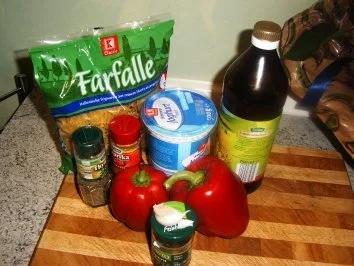 Rezept: Paprikacremesoße mit Nudeln Bild Nr. 2 Paprikacremesoße mit Nudeln - Rezept - Bild Nr. 2