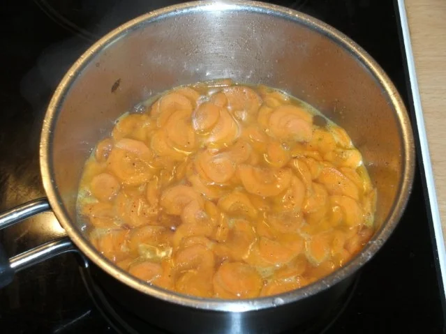 Rezept: Beilage: Möhren, karamellisiert Bild Nr. 2 Beilage: Möhren, karamellisiert - Rezept - Bild Nr. 2