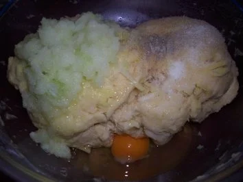 Rezept: Teufelchens Puffer aus der Knolle Bild Nr. 6 Teufelchens Puffer aus der Knolle - Rezept - Bild Nr. 6