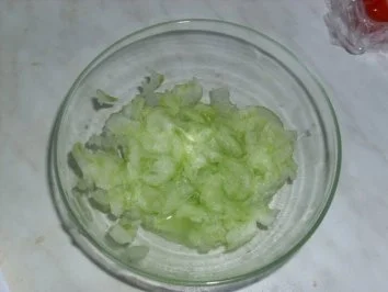 Rezept: Bunter Nudelsalat mit Thunfisch Bild Nr. 4 Bunter Nudelsalat mit Thunfisch - Rezept - Bild Nr. 4