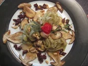 Frische Steinpilze an Olivenpasta - Rezept