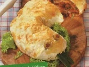 Rezept: Hackfleisch-Strudel-Schlange Hackfleisch-Strudel-Schlange - Rezept