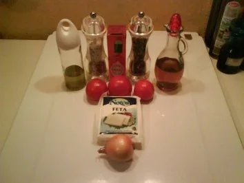 Salat: Tomaten-Schafskäsesalat - Rezept - Bild Nr. 2