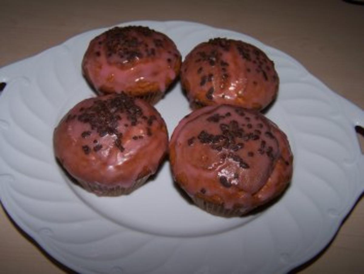 Marzipan-Kirsch-Muffins - Rezept - Bild Nr. 6