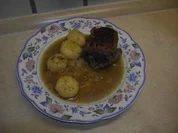 Fleisch - Rinderrouladen mit Paprikasalami - Rezept