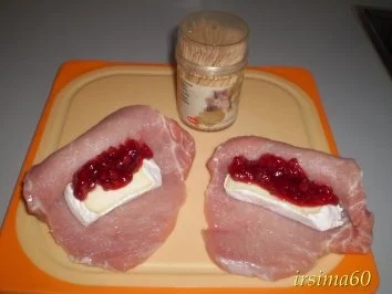 Gefüllte Schweinerückensteaks - Rezept - Bild Nr. 2