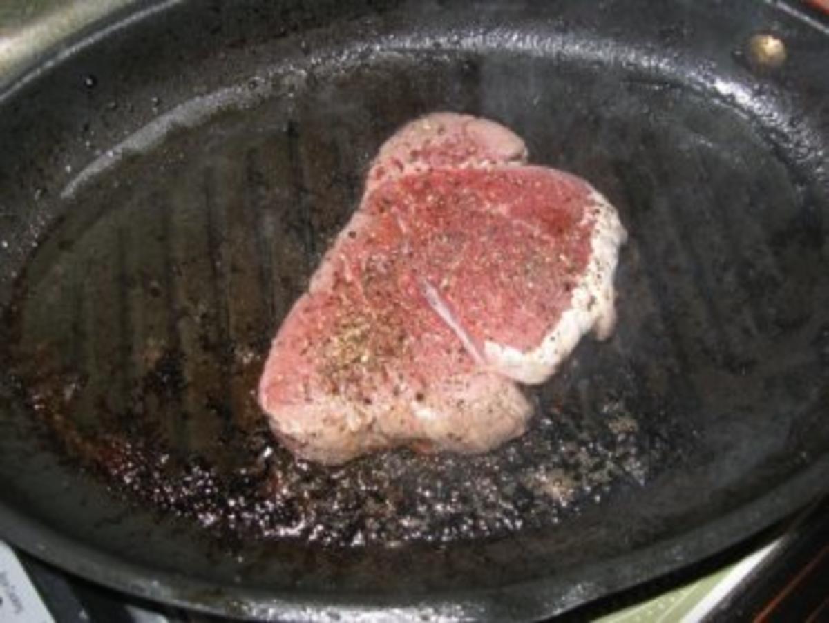 Pfefferrahm-Steak mit Rösti - Rezept - Bild Nr. 4