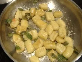 Piemonteser Kartoffelklößchen - Rezept - Bild Nr. 5