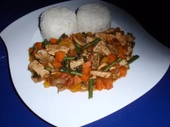 Fleisch-Gemüse-Pfanne mit Basmatireis - Rezept