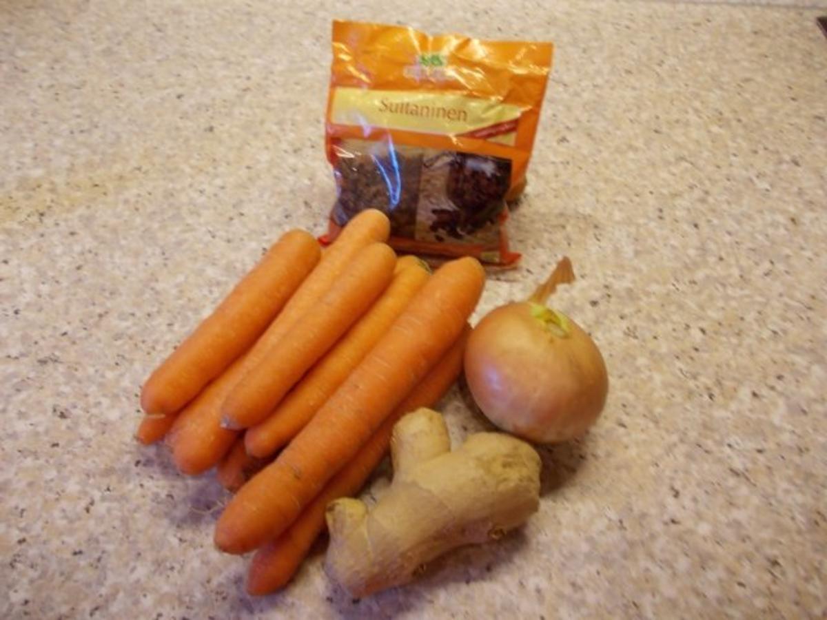 Karottensalat mit Ingwer und Rosinen - Rezept - Bild Nr. 2