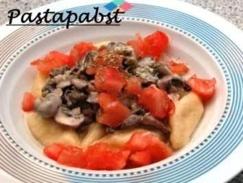 Rezept: Zitronengnocchis mit Pilzen Zitronengnocchis mit Pilzen - Rezept