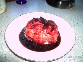 Rezept: Hefeklöße mit Blaubeeren Hefeklöße mit Blaubeeren - Rezept