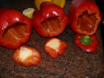Gemüse:   PAPRIKASCHOTEN  mit Hackfleischfülle - Rezept - Bild Nr. 3