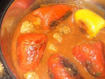 Gemüse:   PAPRIKASCHOTEN  mit Hackfleischfülle - Rezept - Bild Nr. 6