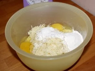 Tomatensuppe mit Käseklößchen - Rezept - Bild Nr. 3