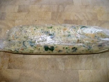 gefüllte Schweinsröllchen, Semmelknödel und Mischgemüse - Rezept - Bild Nr. 14