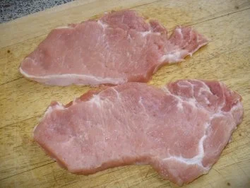 gefüllte Schweinsröllchen, Semmelknödel und Mischgemüse - Rezept - Bild Nr. 3