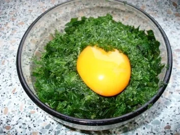 gefüllte Schweinsröllchen, Semmelknödel und Mischgemüse - Rezept - Bild Nr. 8