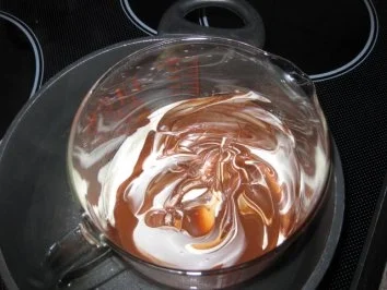 Rezept: Gabi's Eierlikörkuchen Bild Nr. 8 Gabi's Eierlikörkuchen - Rezept - Bild Nr. 8