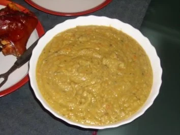 Fleischgerichte: Eisbein mit Erbsensuppe - Rezept - Bild Nr. 4