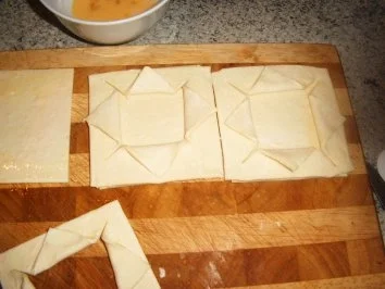 Blätterteig mit Mohn -Eierlikör -Obst -Füllung - Rezept - Bild Nr. 4