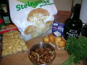 Rezept: Toretillini-Steinpilz-Auflauf Bild Nr. 2 Toretillini-Steinpilz-Auflauf - Rezept - Bild Nr. 2