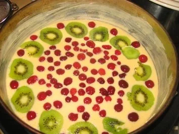 Rezept: Backwaren: Cranberries-Kiwi-Limoncellokuchen Bild Nr. 2 Backwaren: Cranberries-Kiwi-Limoncellokuchen - Rezept - Bild Nr. 2